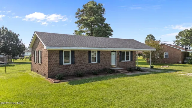 $169,900 | 304 Minshall Drive, Stantonsburg, NC 27883