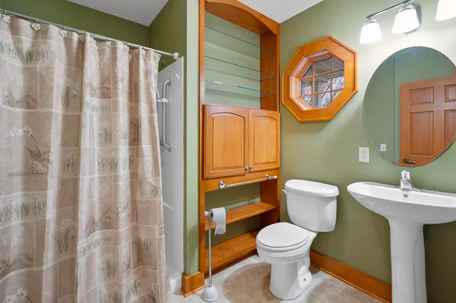 $289,900 | 306 North Main Street, Orfordville, WI 53576