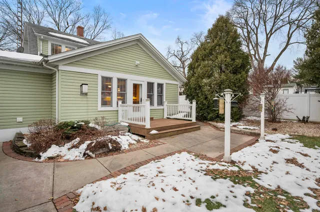 $289,900 | 306 North Main Street, Orfordville, WI 53576