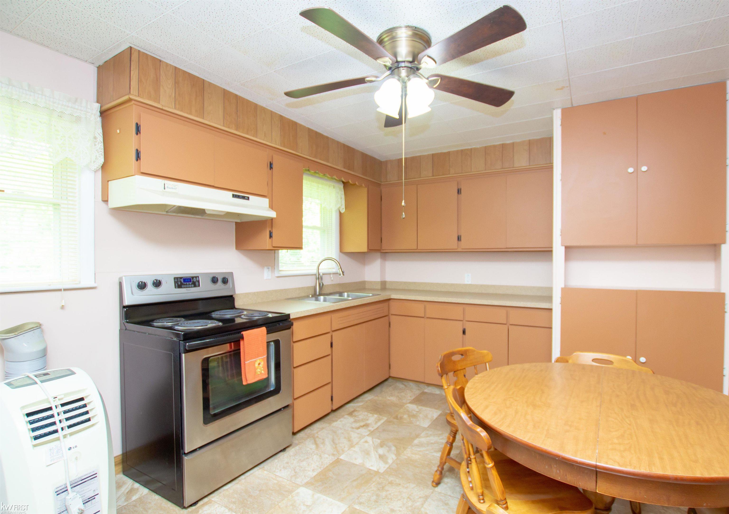 3472 Morrish Road Swartz Creek, MI 48473 - Photo 20 of 27 50174970-94d77d74-0002-44a7-bdaa-50eb9fed1e0d.JPG