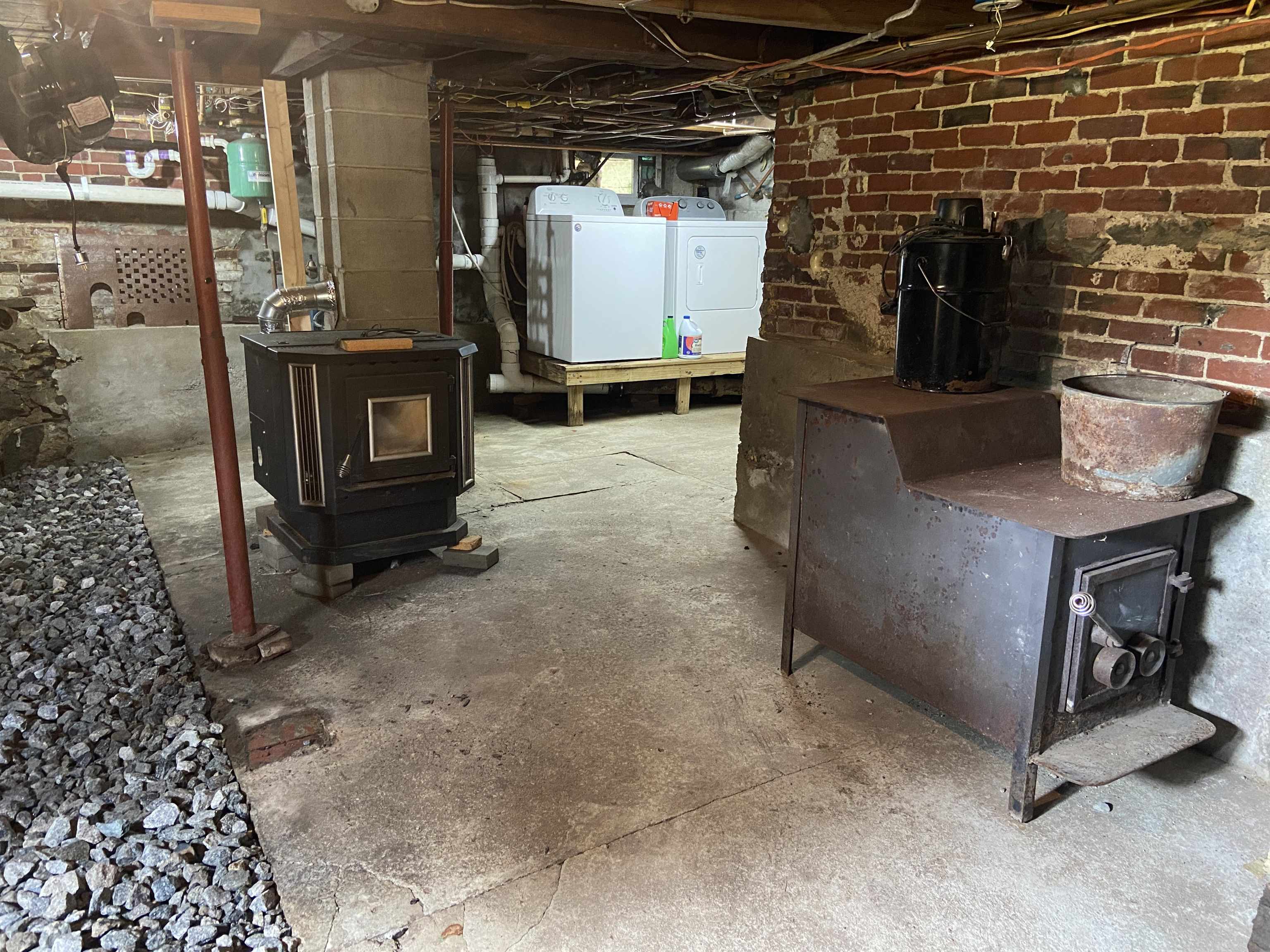 41 St Laurent Street Epping, NH 03042 - Photo 23 of 36