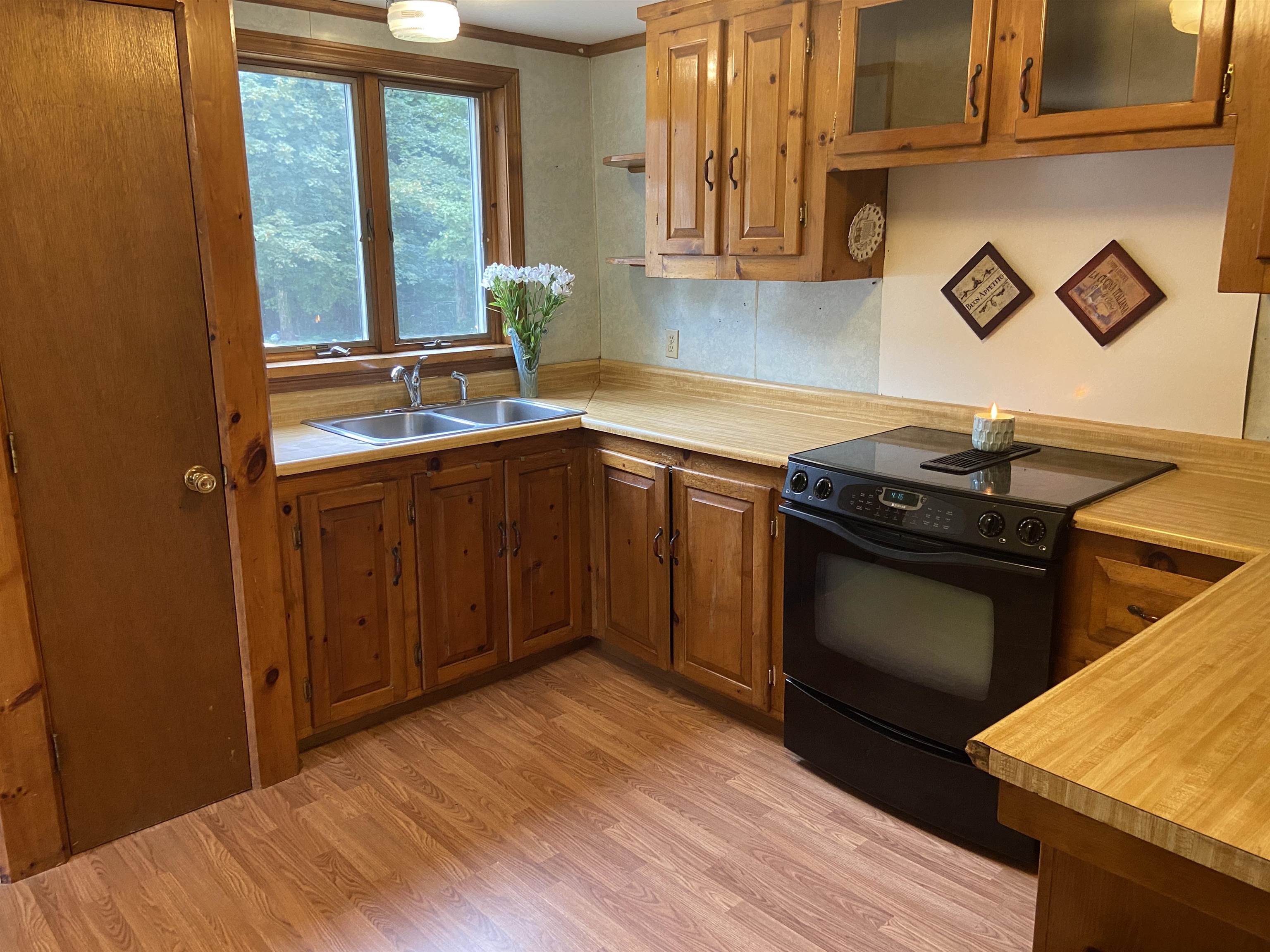 41 St Laurent Street Epping, NH 03042 - Photo 36 of 36