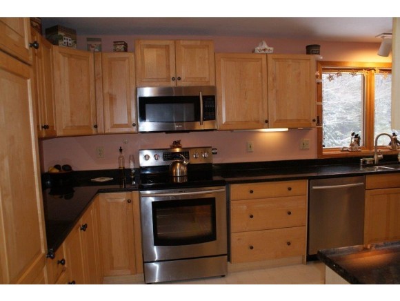 148 Tall Pines Road Chocorua, NH 03817 - Photo 11 of 36 Gallery Image 11