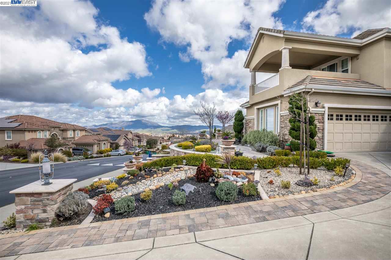 Undisclosed Address San Ramon, CA 94583 - Photo 12 of 14 a front view of a house with garden