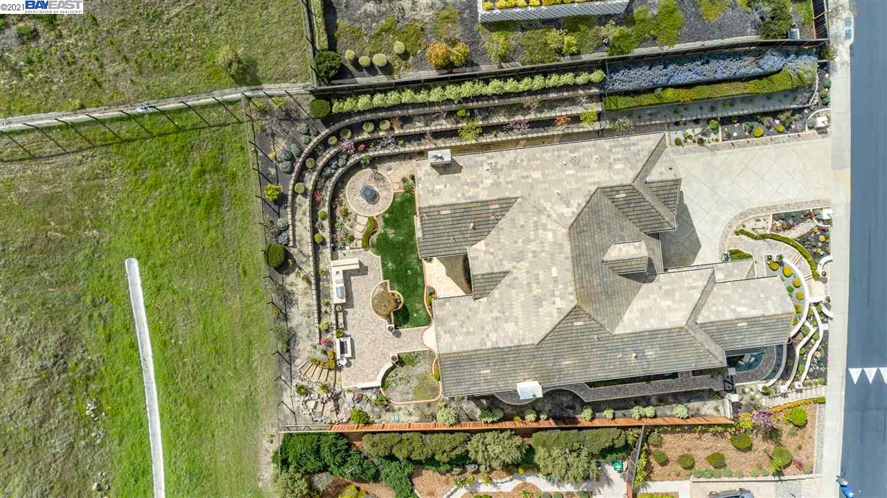 Undisclosed Address San Ramon, CA 94583 - Photo 9 of 14 a view of a closet