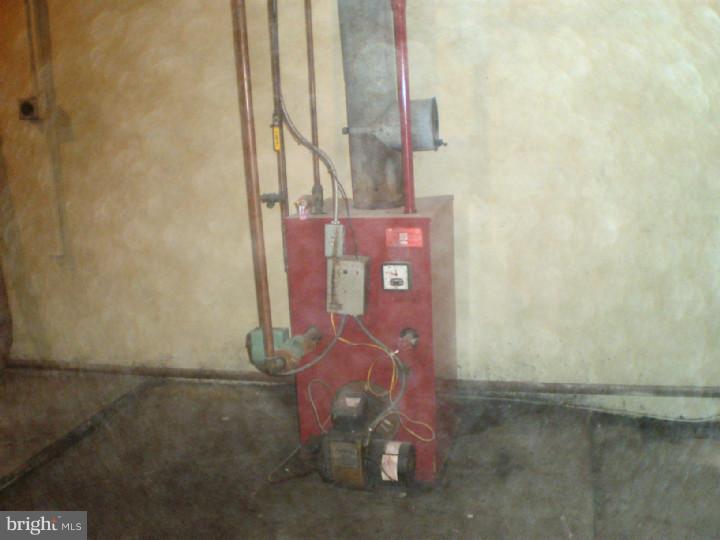 2905 Kutztown Road Reading, PA 19605 - Photo 18 of 20 Basement