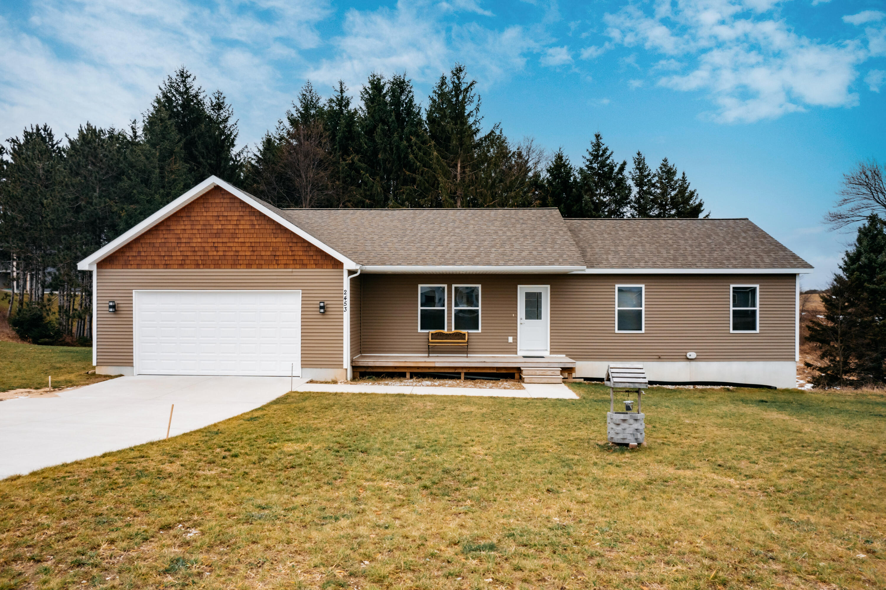 2453 Tyler Hills Drive Traverse City, MI 49685 - Photo 1 of 39 Tyler_Hills_35
