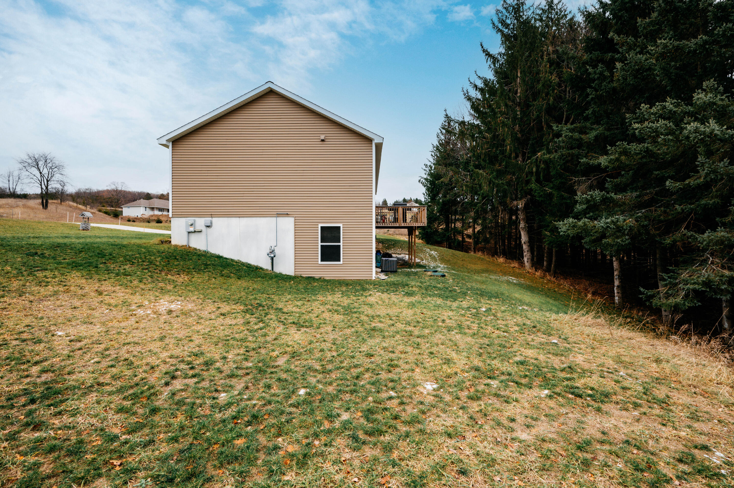 2453 Tyler Hills Drive Traverse City, MI 49685 - Photo 25 of 39 Tyler_Hills_68