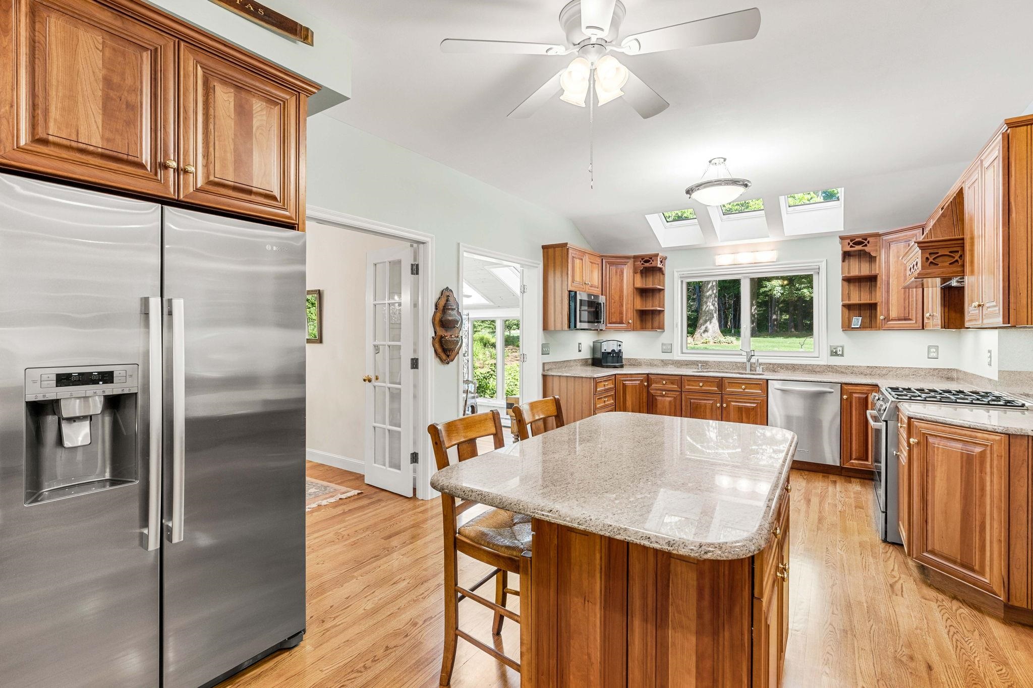 30 Gale Road Hampton, NH 03842 - Photo 13 of 60
