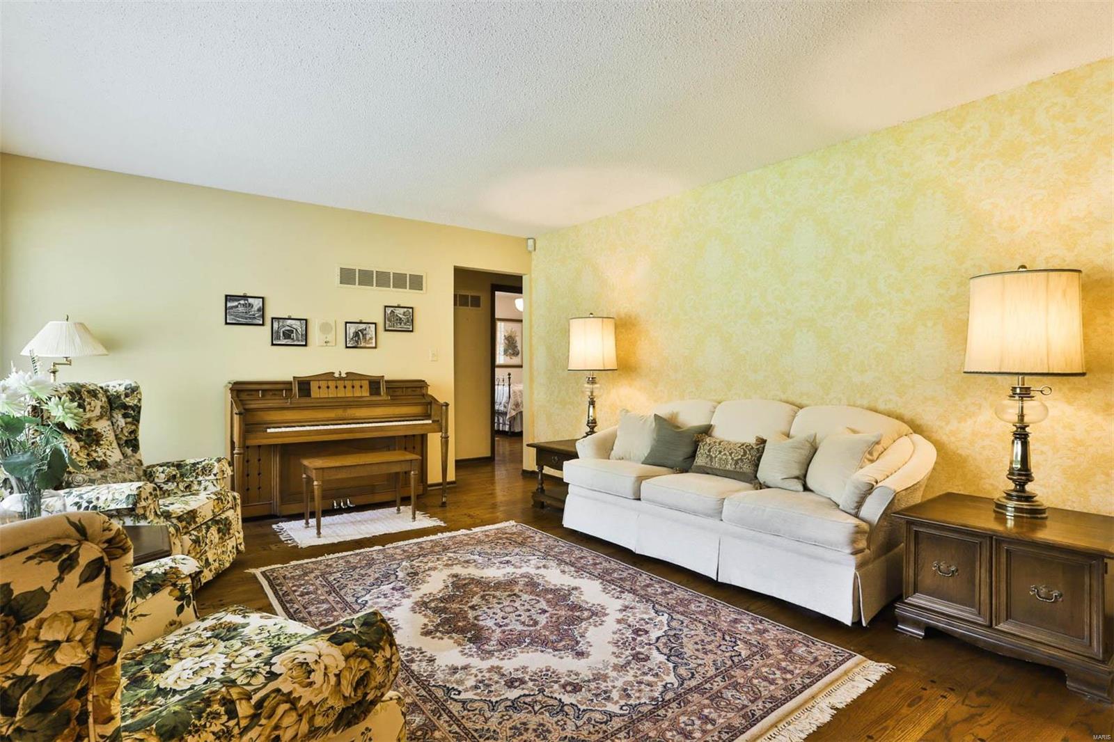 1425 Pond Road Wildwood, MO 63038 - Photo 5 of 39 Gallery Image 5