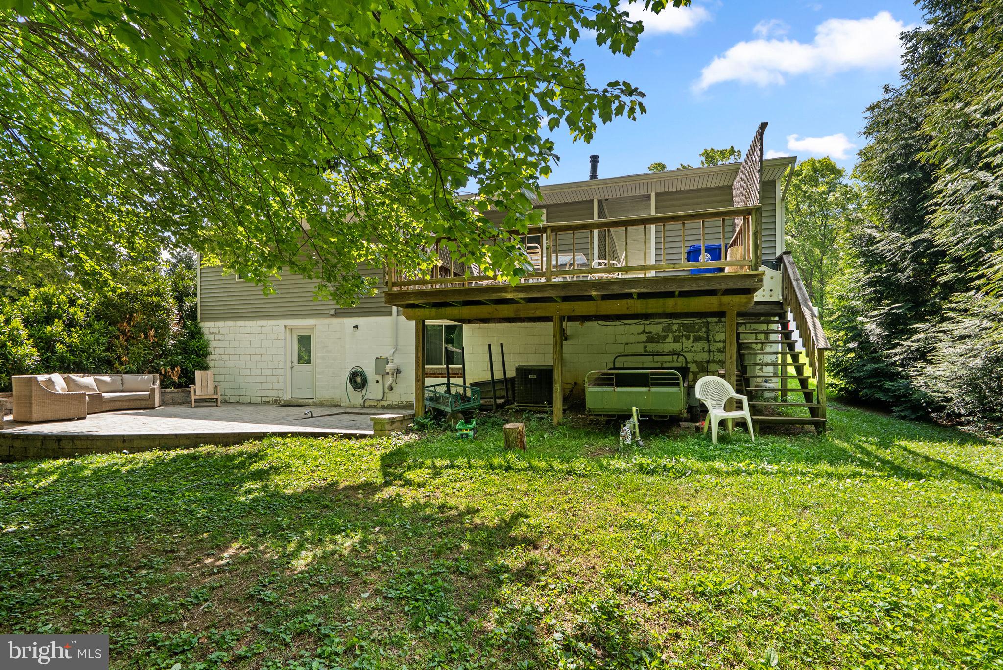 7301 Chrome Mine Road Gaithersburg, MD 20882 - Photo 42 of 45