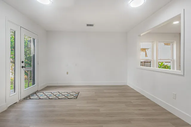 $2,850 | 4334 Lake Grove Drive, Seabrook, TX 77586