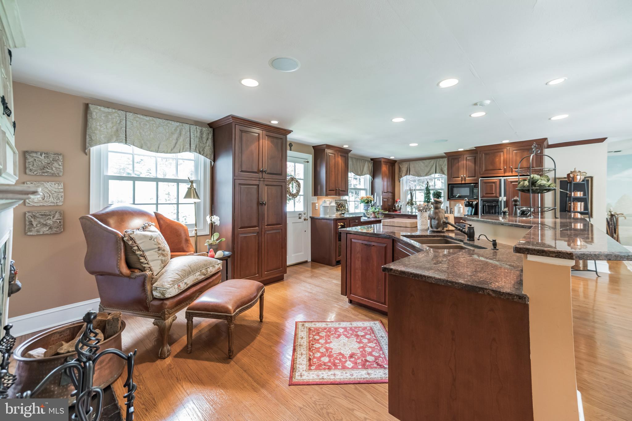 703 South Roberts Road Bryn Mawr, PA 19010 - Photo 11 of 30 Gallery Image 11
