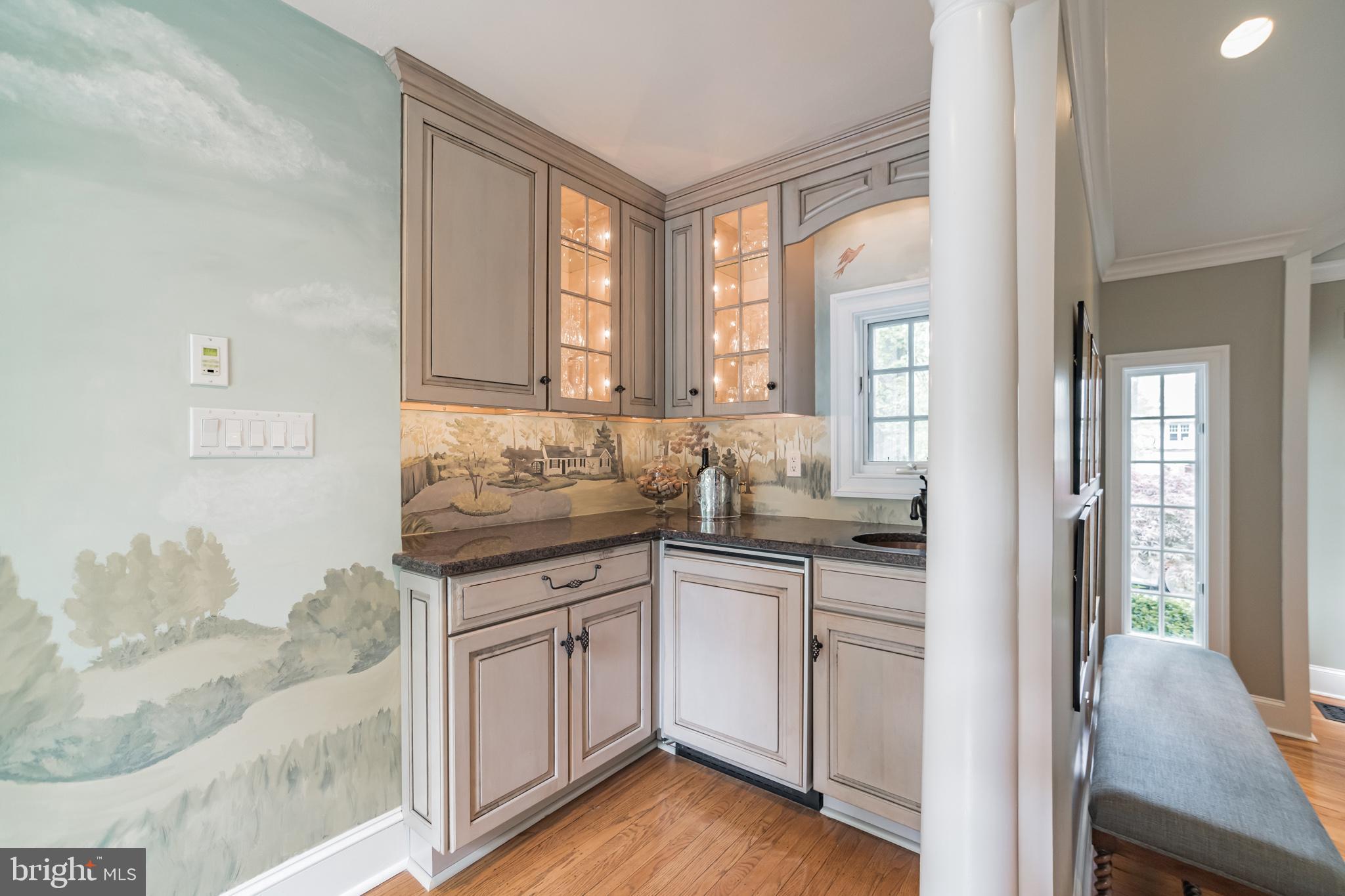 703 South Roberts Road Bryn Mawr, PA 19010 - Photo 7 of 30 Gallery Image 7