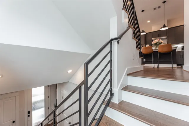 a view of entryway and hall