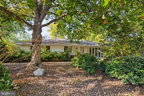 $615,000 | 303 Glenway Road, Glenside, PA 19038