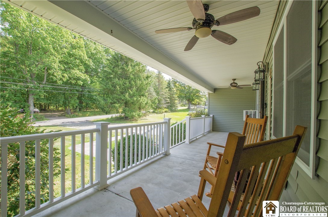 278 Manchester Road Jamestown, NY 14701 - Photo 3 of 41