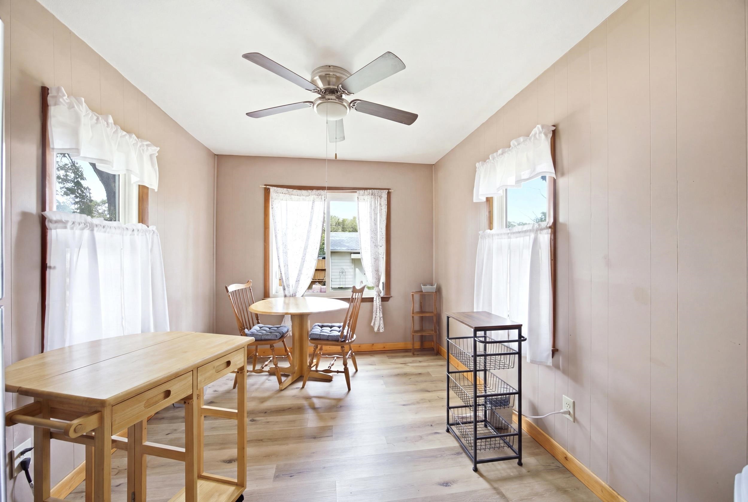 502 Barnum Road Rockford, IL 61109 - Photo 9 of 22 Gallery Image 9