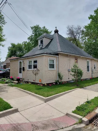 $265,000 | 968 Lorraine Avenue, Waukegan, IL 60085