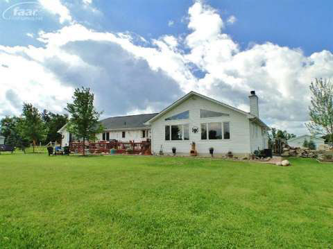 12509 Lapeer Road Davison, MI 48423 - Photo 30 of 45 20413161-29.JPG
