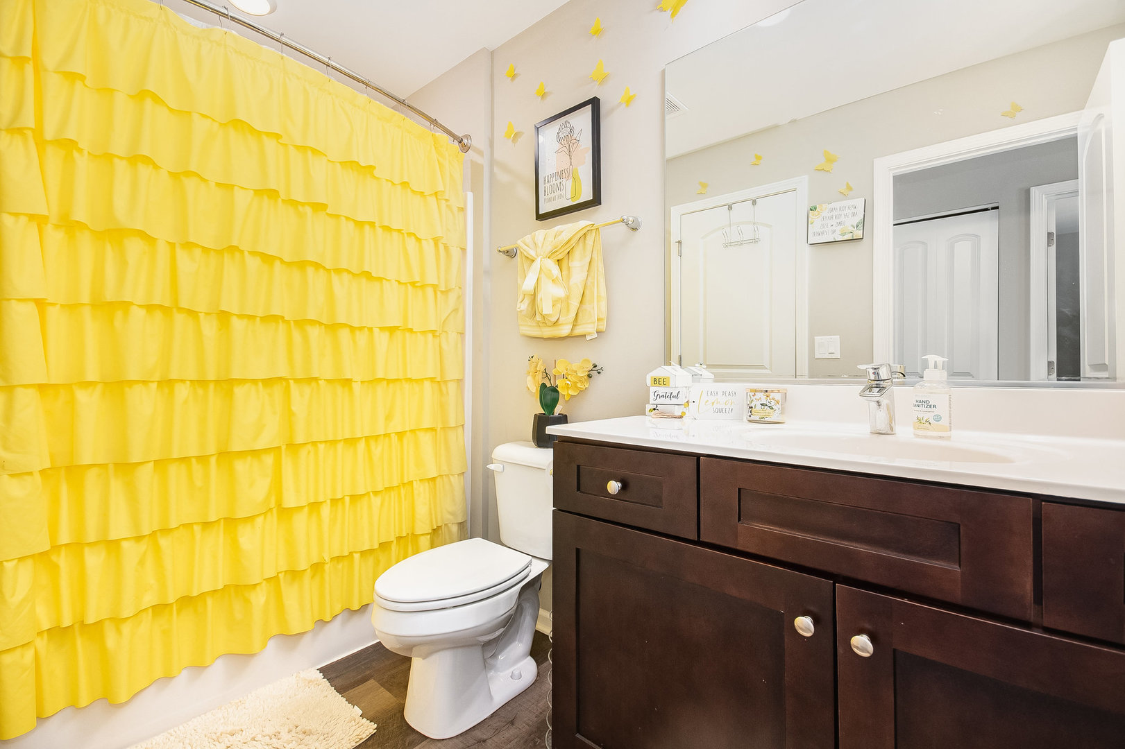 273 Timber Ridge Court Joliet, IL 60431 - Photo 11 of 14 a bathroom with a sink mirror toilet and shower
