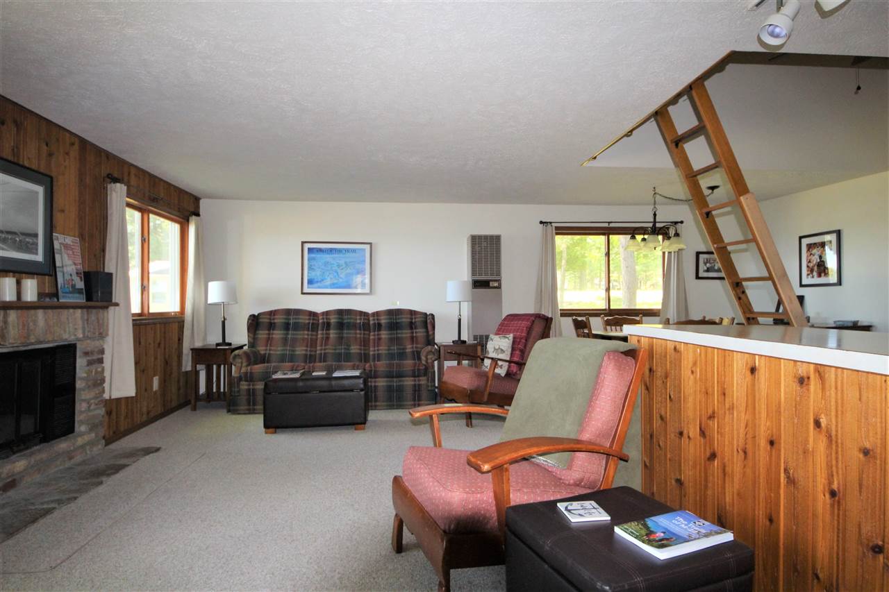 6190 Karlin Road Interlochen, MI 49643 - Photo 19 of 28 1862280-18.JPG