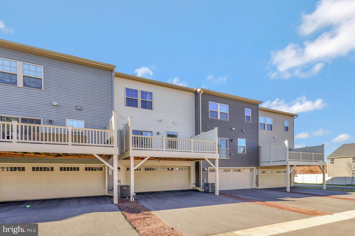 14934 Ring House Road Brandywine, MD 20613 - Photo 34 of 34 a bedroom with furniture and a window