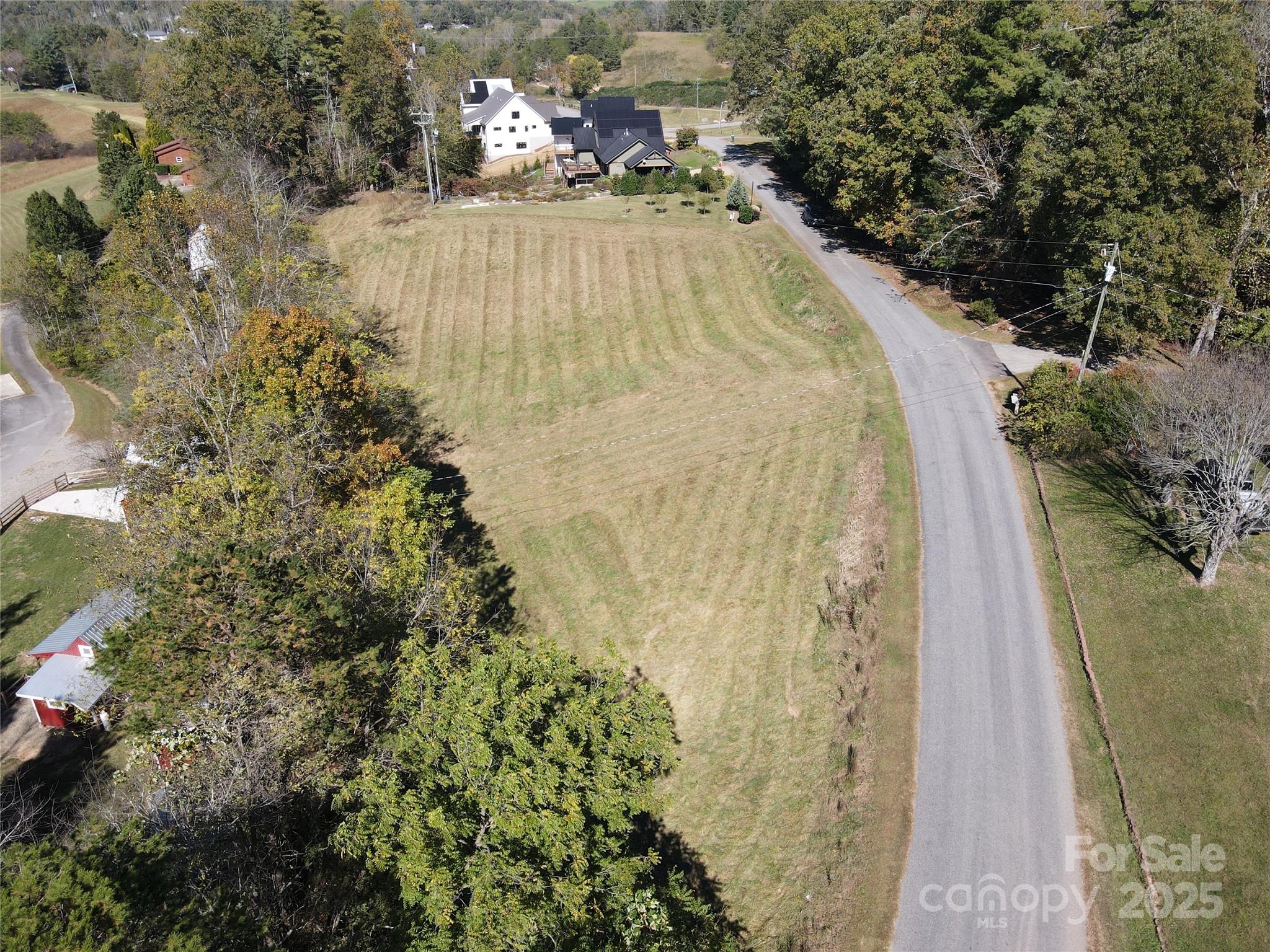 215 Old Macedonia Road Asheville, NC 28804 - Photo 13 of 32 a view of swimming pool and mountain view