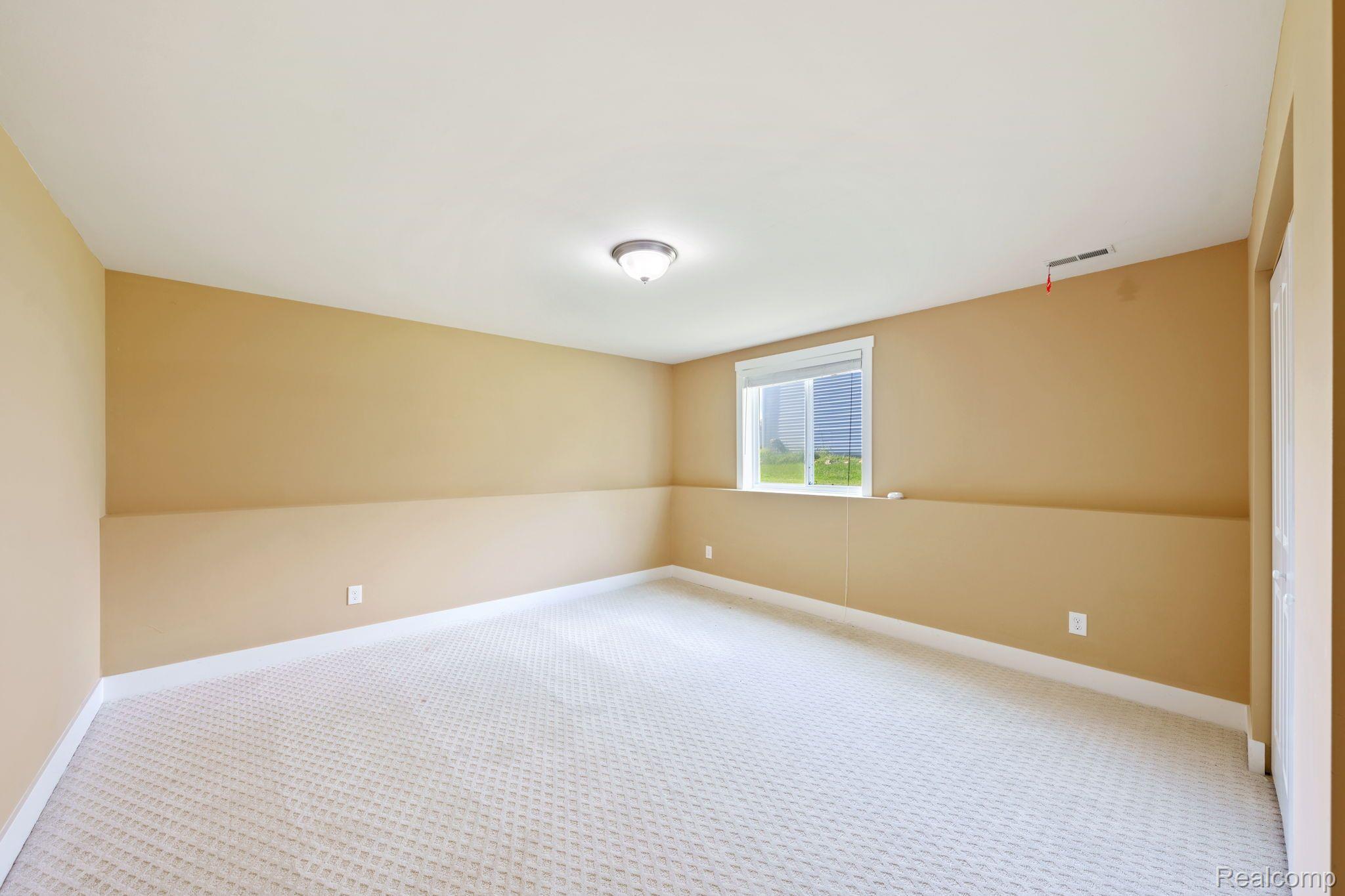 624 Hewitt Street Howell, MI 48843 - Photo 26 of 41 Gallery Image 26