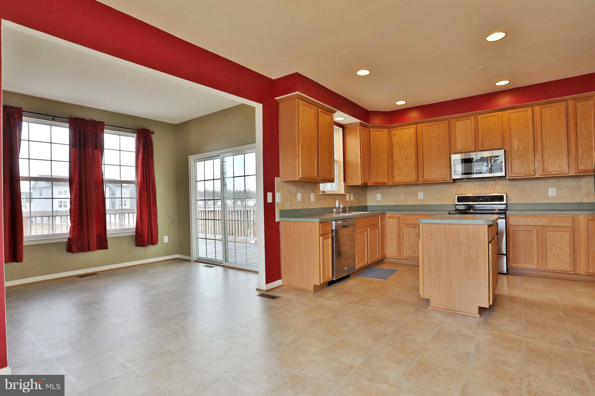 12925 Yellow Jacket Road Hagerstown, MD 21740 - Photo 18 of 29 Kitchen