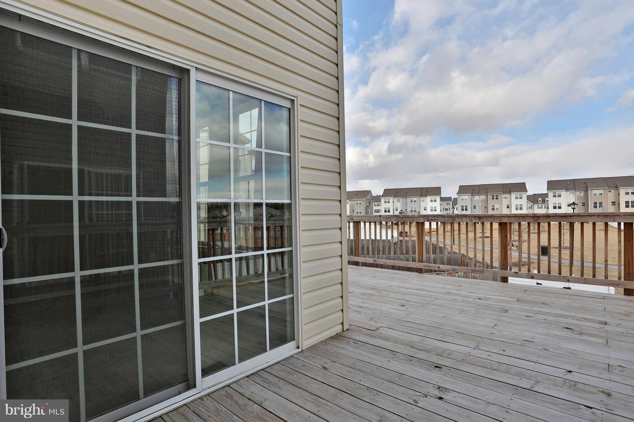 12925 Yellow Jacket Road Hagerstown, MD 21740 - Photo 25 of 29 Deck