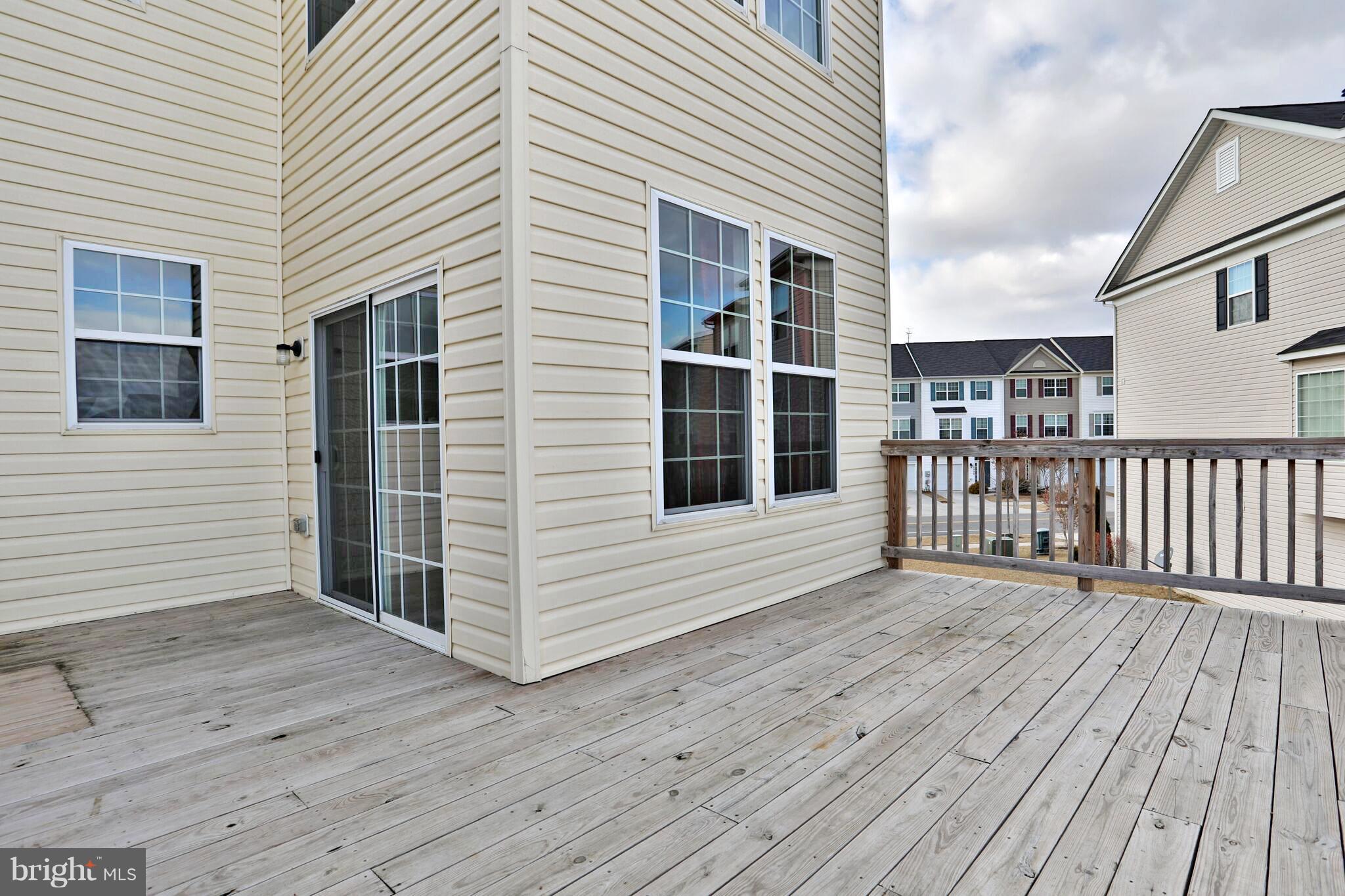 12925 Yellow Jacket Road Hagerstown, MD 21740 - Photo 26 of 29 Deck
