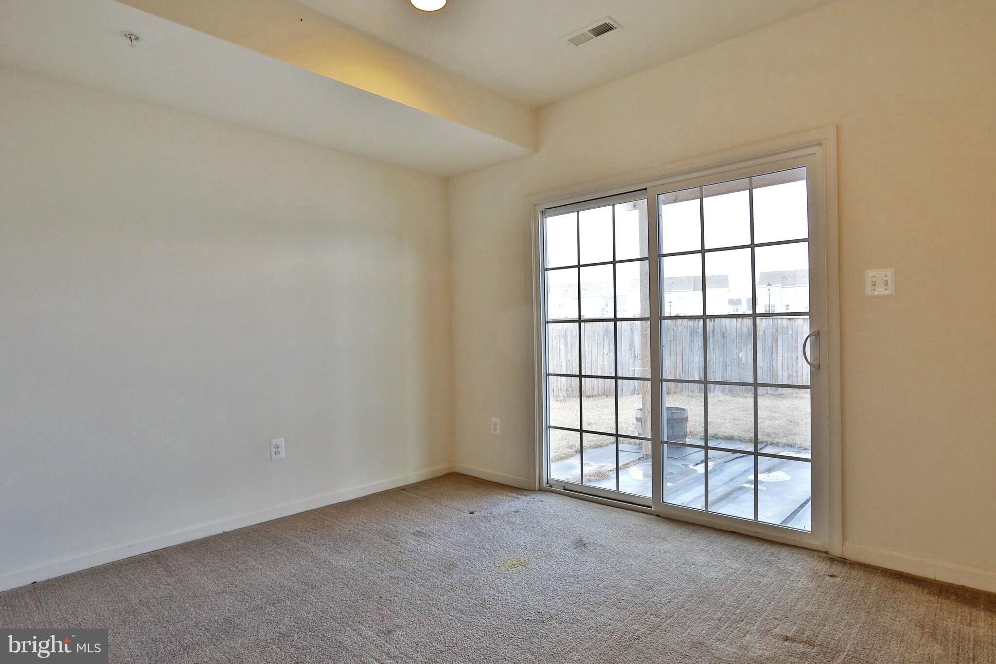 12925 Yellow Jacket Road Hagerstown, MD 21740 - Photo 9 of 29 Basement Den