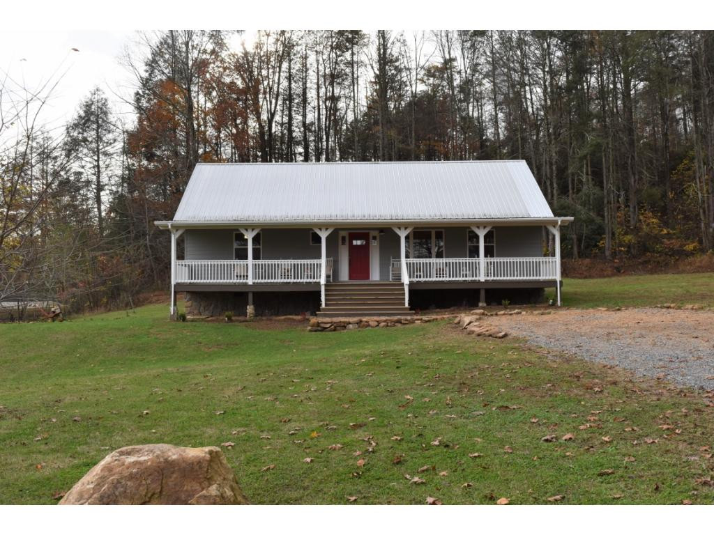 115 Carter Branch Road Elizabethton, TN 37643 - Photo 1 of 36 Photo 1