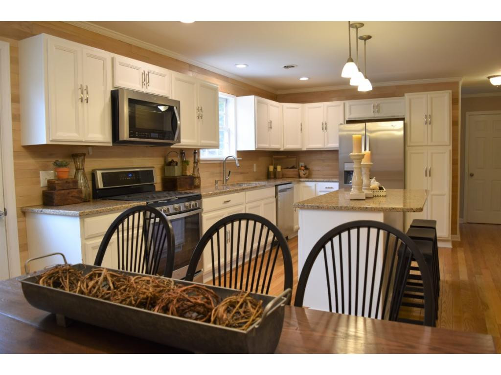 115 Carter Branch Road Elizabethton, TN 37643 - Photo 17 of 36 Photo 17