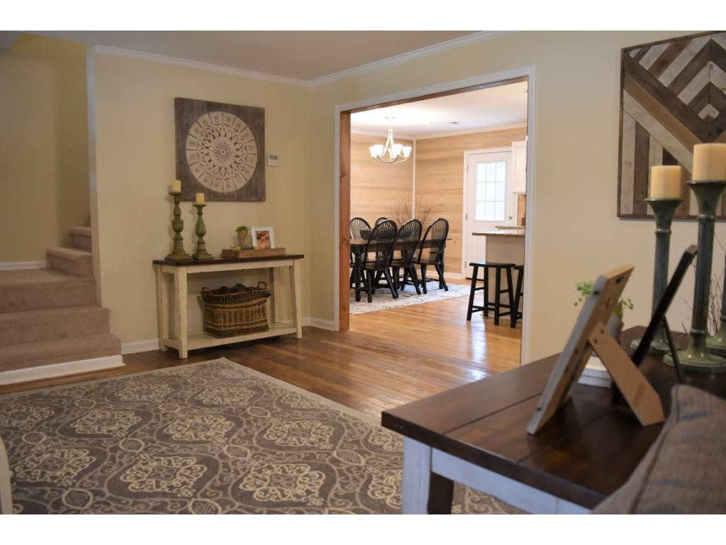 115 Carter Branch Road Elizabethton, TN 37643 - Photo 4 of 36 Photo 4