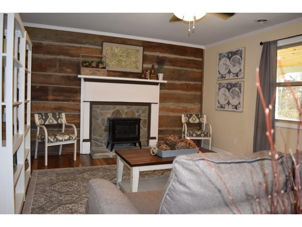 115 Carter Branch Road Elizabethton, TN 37643 - Photo 5 of 36 Photo 5