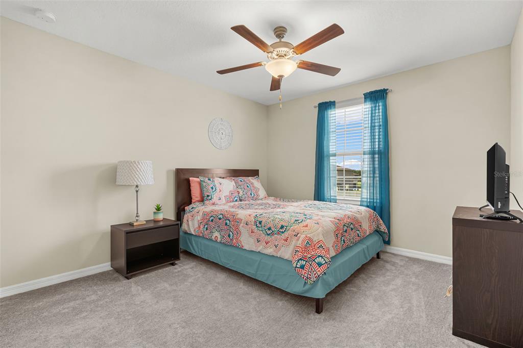 9823 Lemon Drop Loop Ruskin, FL 33573 - Photo 28 of 56 Gallery Image 28