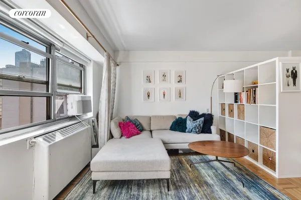 $400,000 | 235 Adams Street, Unit 9K | Downtown Brooklyn