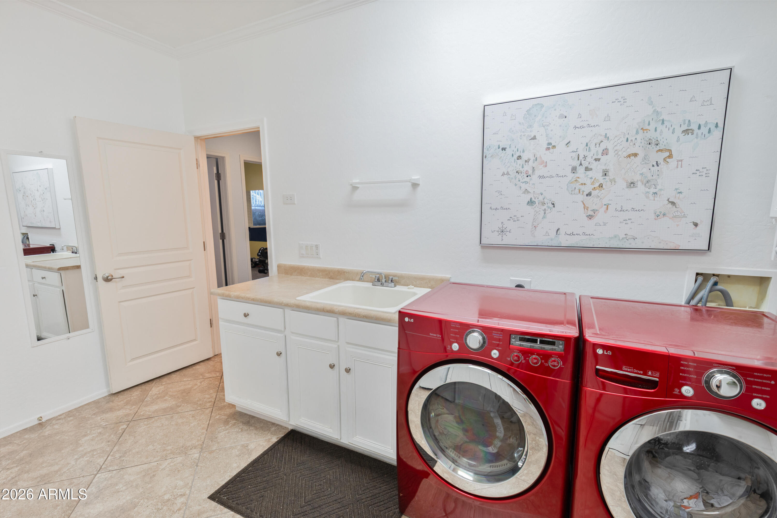 6530 West Bent Tree Drive Phoenix, AZ 85083 - Photo 31 of 42 a utility room with dryer and washer