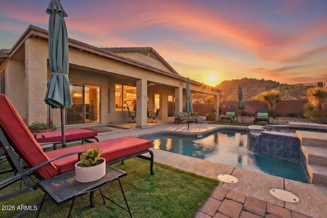 $759,900 | 6530 West Bent Tree Drive, Phoenix, AZ 85083