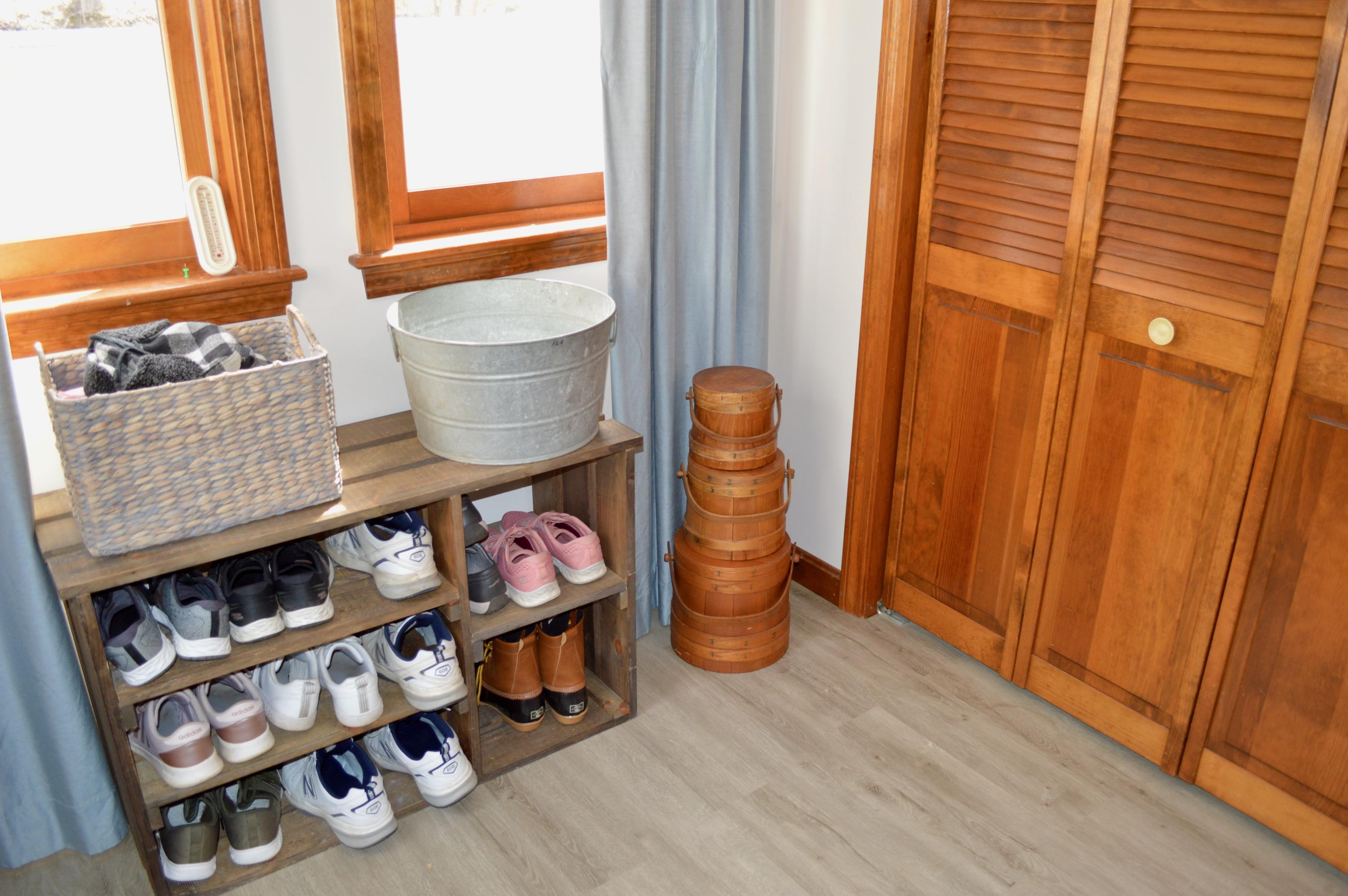 374 Meadow Hill Road Greene, ME 04236 - Photo 29 of 99 Mudroom