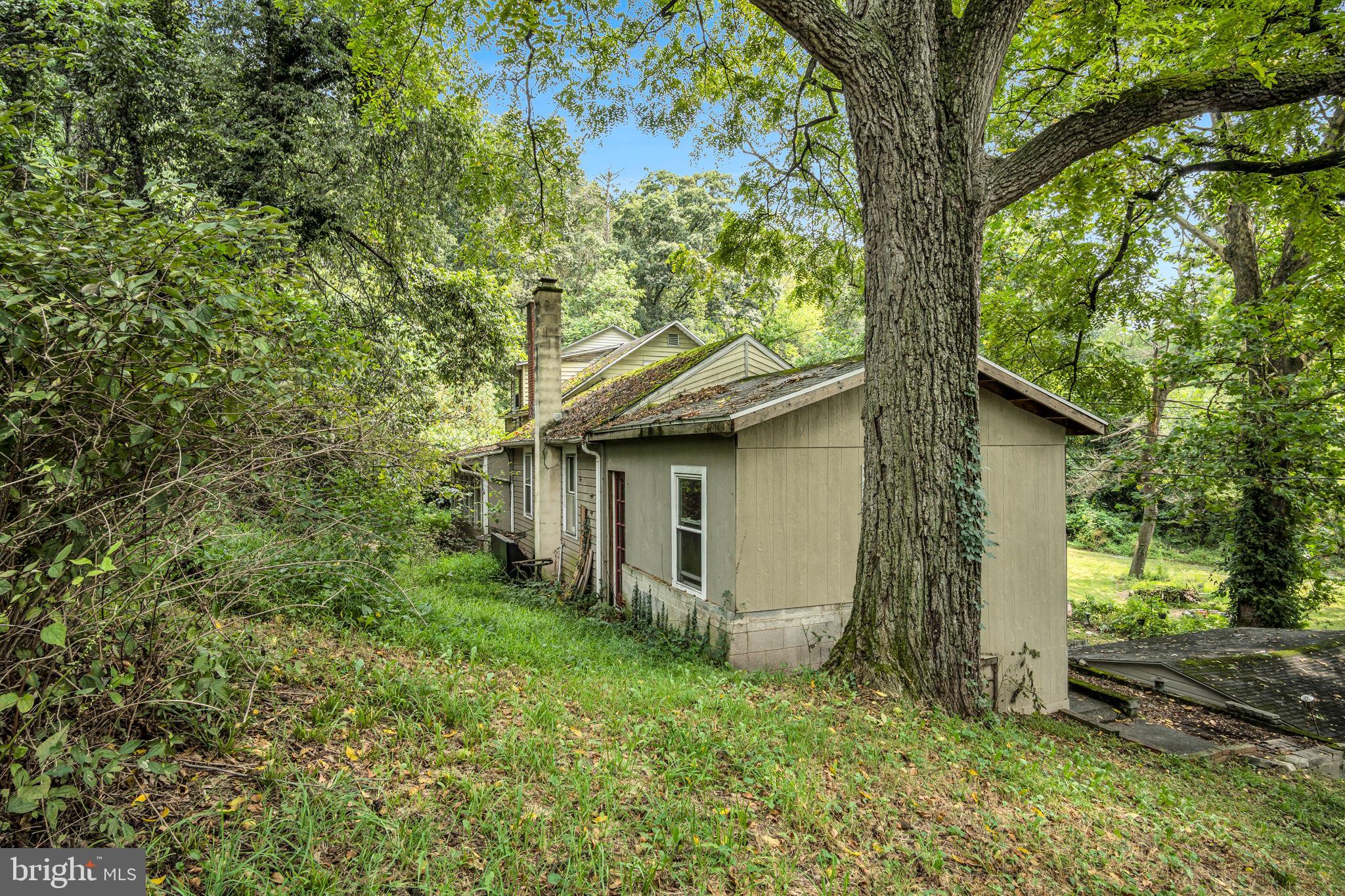 2423 Schoolhouse Road Middletown, PA 17057 - Photo 34 of 37 Gallery Image 34