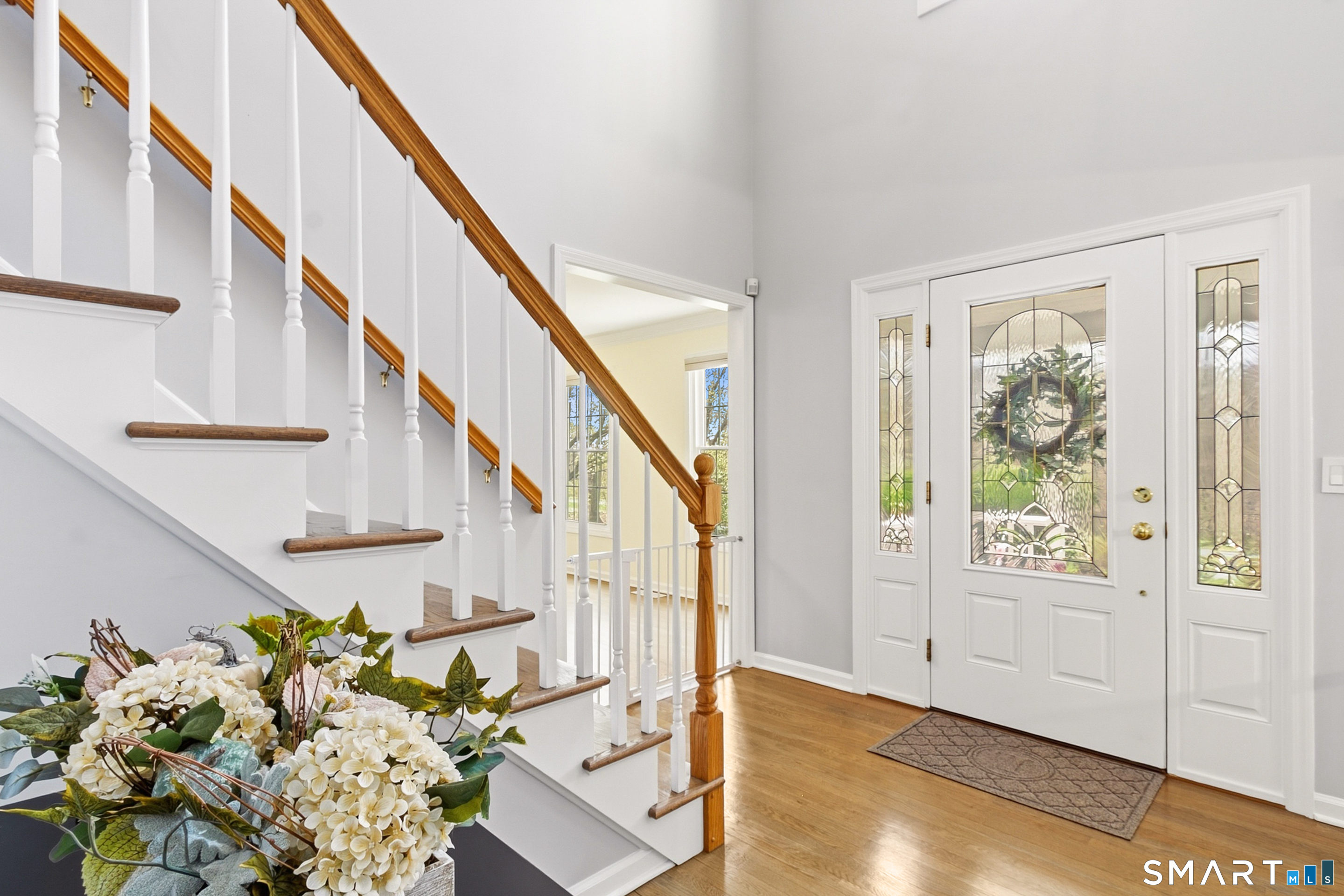 45 Beardsley Road New Milford, CT 06776 - Photo 5 of 40 Grand 2 story foyer with hardwood floors