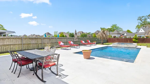 $1,400,000 | 112 Rio Ridge Road, Lafayette, LA 70508