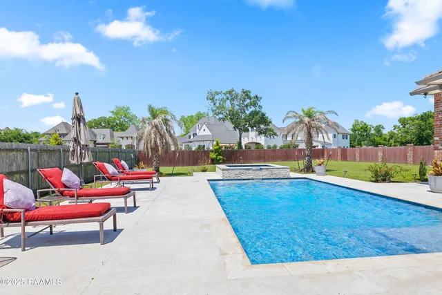 $1,400,000 | 112 Rio Ridge Road, Lafayette, LA 70508