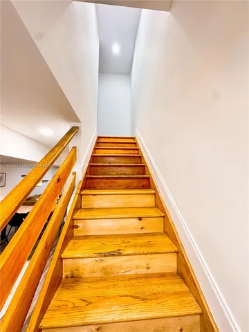 $2,450 | Central North Miami, North Miami, FL 33181