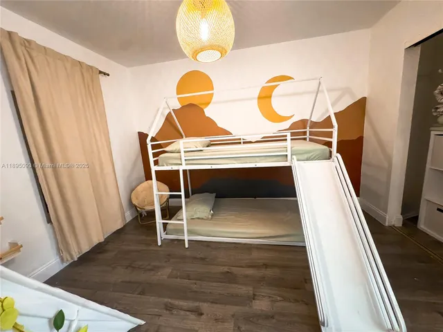 $2,450 | Central North Miami, North Miami, FL 33181