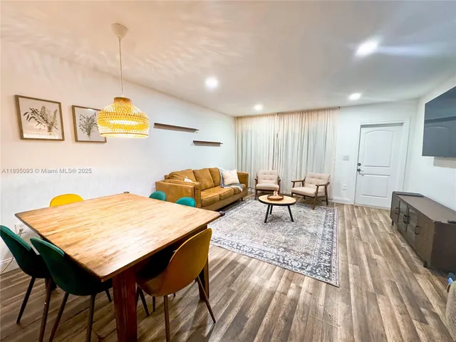 $2,450 | Central North Miami, North Miami, FL 33181