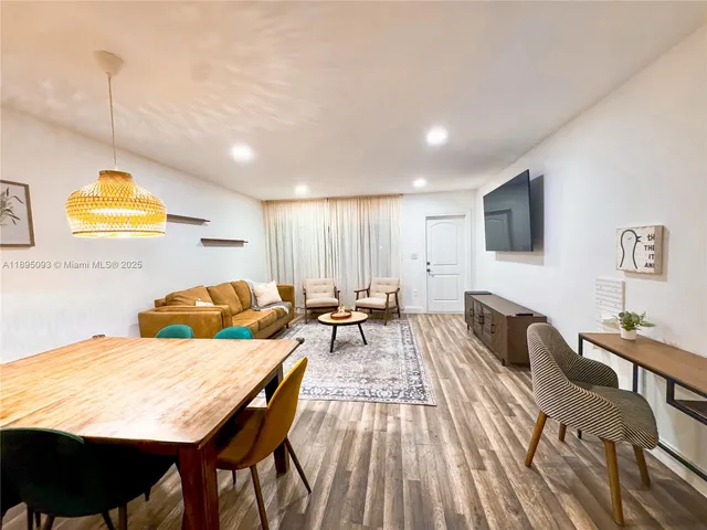 $2,450 | Central North Miami, North Miami, FL 33181